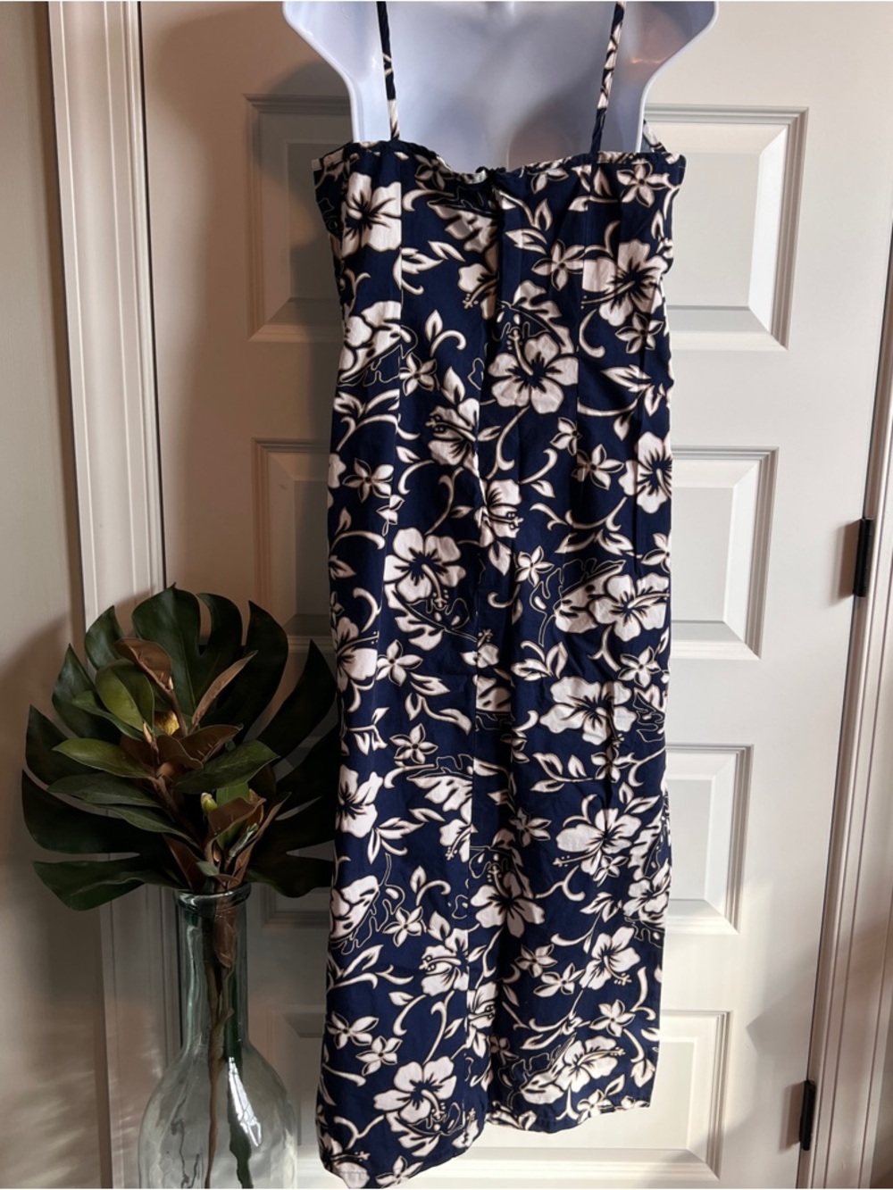 HILO HATTIE Hawaiian Hibiscus Midi Dress Size M - Picture 2 of 5